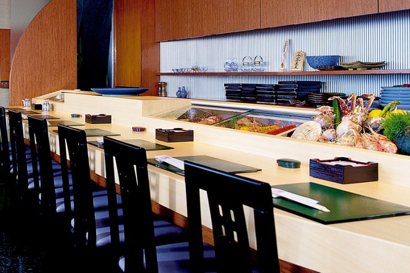 寿司・海鮮焼「藤花」