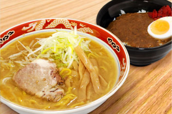 味のラーメン赤門