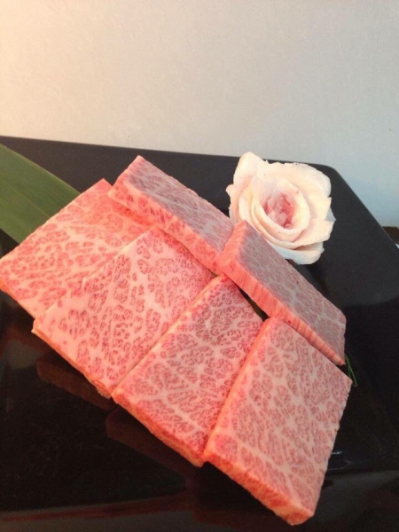 焼肉 焚火家