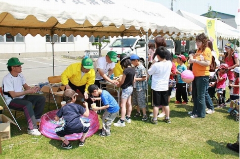 第1特科団創隊・北千歳駐屯地開庁記念行事