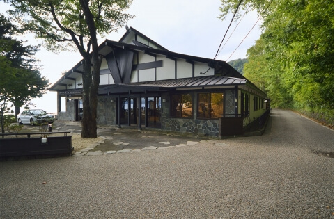 レイクサイドヴィラ 翠明閣