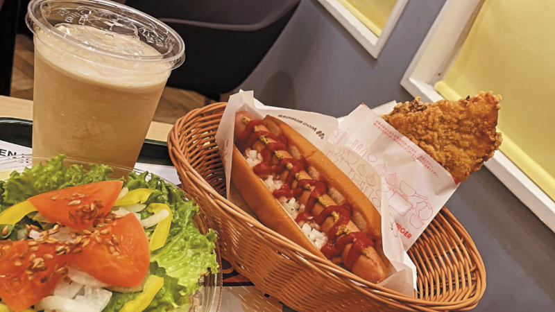 モスバーガー千歳サーモンパーク店