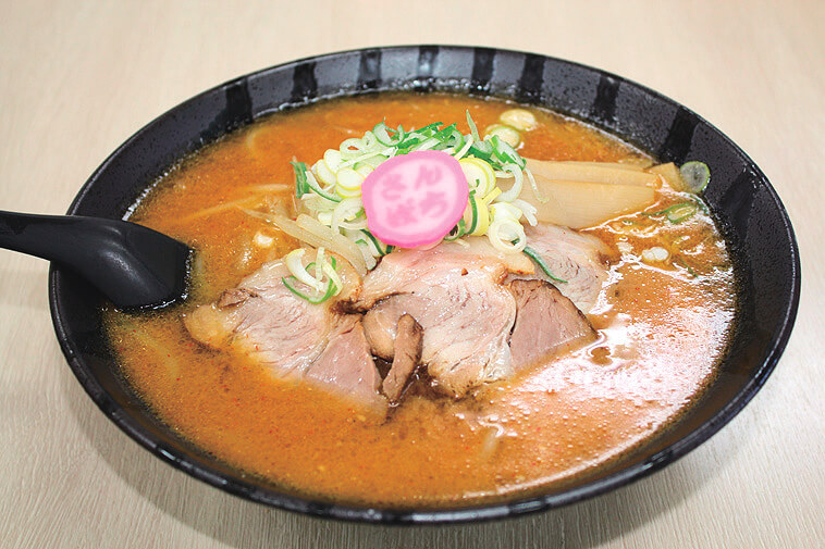 ラーメン さんぱち千歳店